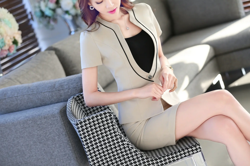 女士怎樣定制西服職業(yè)裝會更顯魅力？